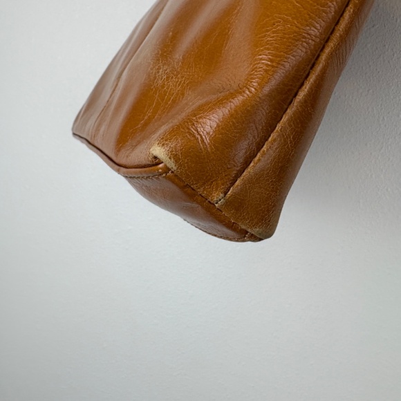 HOBO Cambel Crossbody in Polished Natural Leather - Picture 9 of 10